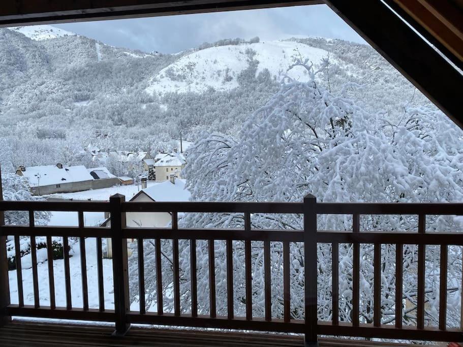 Charmant T4 Duplex Vue Montagne Луданвьель Экстерьер фото