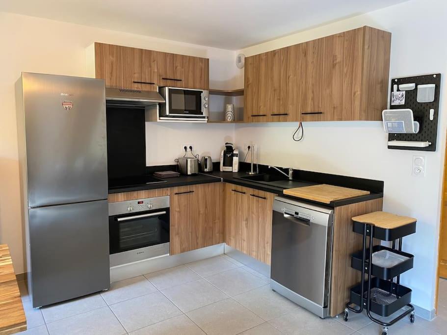 Charmant T4 Duplex Vue Montagne Луданвьель Экстерьер фото